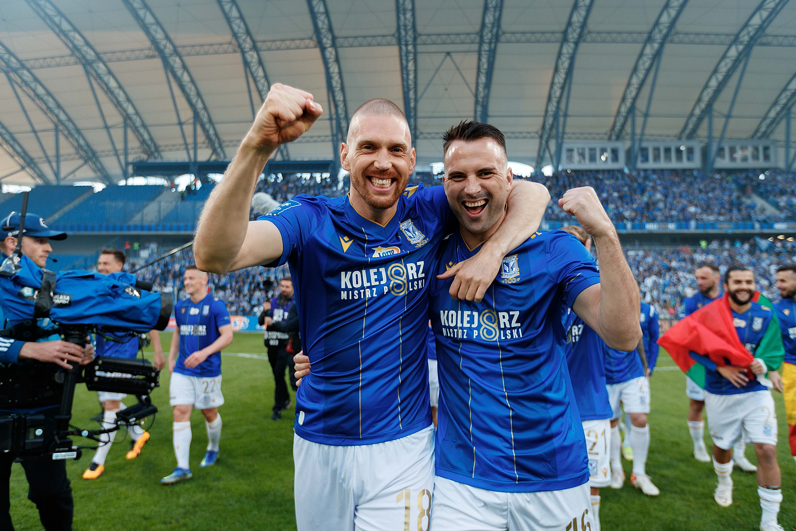 Bartosz Salamon na dłużej w Lechu - kontrakt do 2026 roku 1 Bartosz Salomon