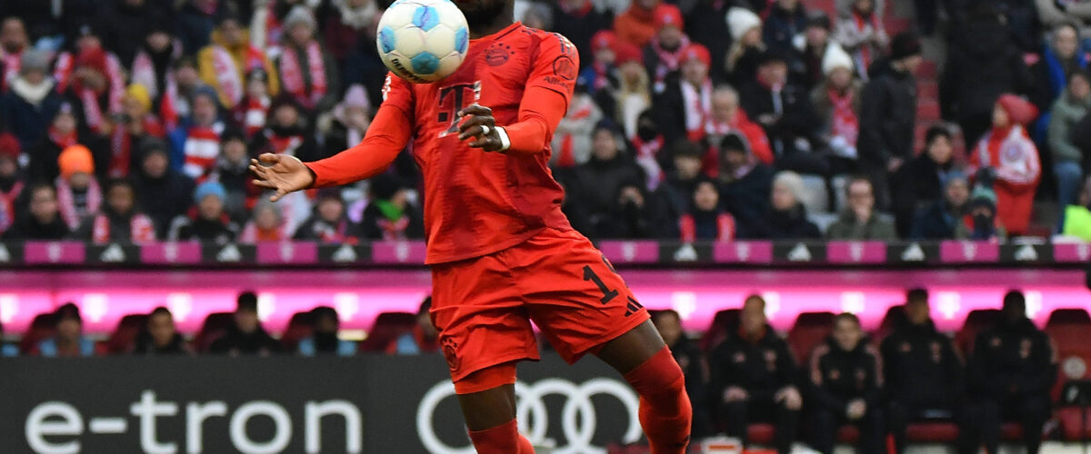 Davies przedłuża z Bayernem – Real musiał obejść się smakiem 4 Davies