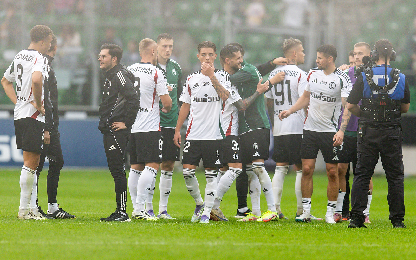 Zmiany w sztabie Legii Warszawa. Dwóch ważnych członków żegna się z klubem 1 Legia Warszawa